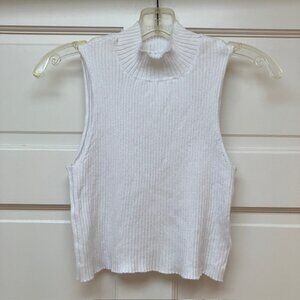 PacSun White Mock neck cropped sleeveless sweater S